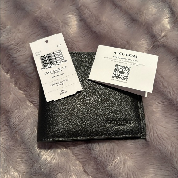 Coach Black Pebbled Leather Card Holder - Picture 1 of 5